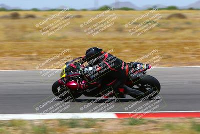 media/Apr-30-2023-CRA (Sun) [[020fcf5d43]]/Race 3-1000 Amateur Supersport/